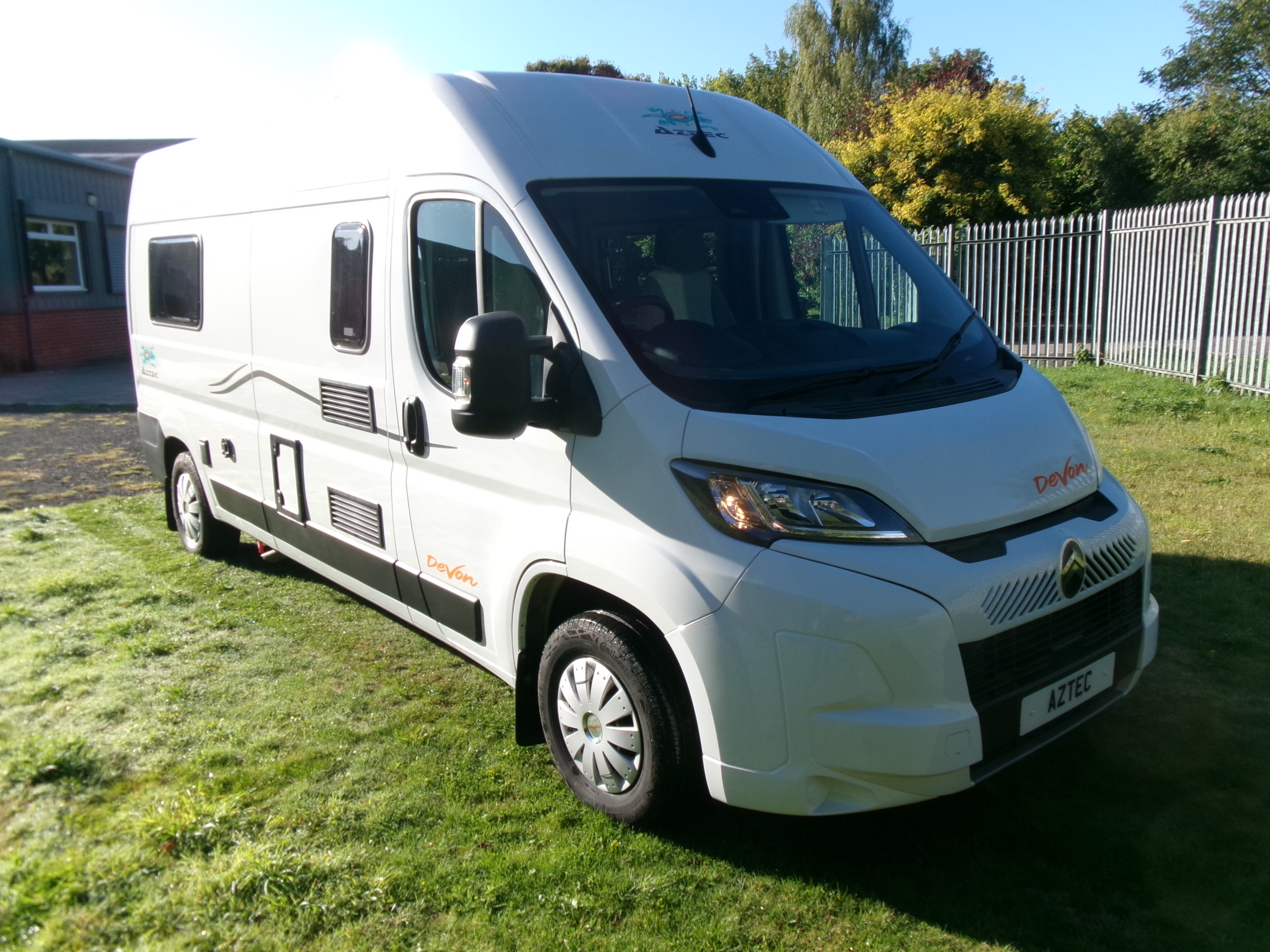 Devon Aztec LWB
